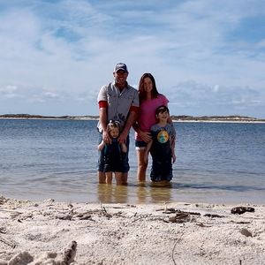 Meet your Posher, Cynthia